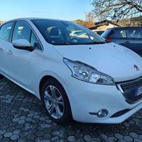 PEUGEOT 208 1.2 VTI DISTRIBUZIONE NUOVA