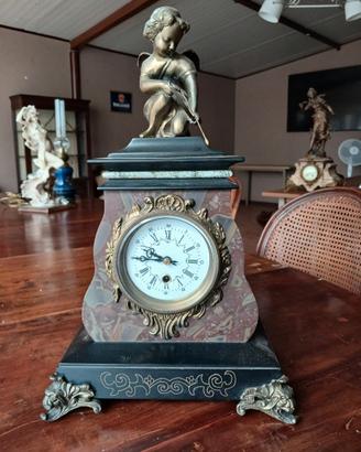 Orologio francese da camino in Bronzo e marmo