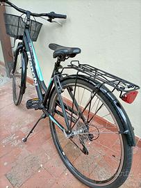 Bici Bianchi spillo turchese da donna