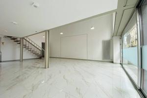 Immobile di 113 m² con 1 locale a Varese