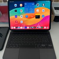 iPad Pro 11" M4 256GB WiFi + Apple Magic Keyboard