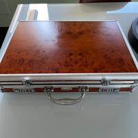 Set completo coltelli e posate