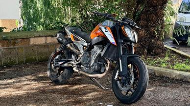 KTM 790 DUKE- 2019-GUIDABILE A2 - FULL TECH PACK