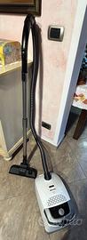 Aspirapolvere Miele Guard S1 Parquet