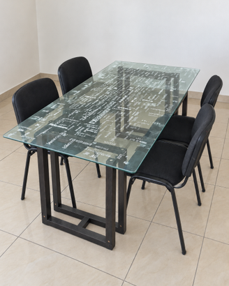 Tavolo e scrivania per ufficio