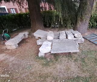 tavolo e panche  in beola grigia