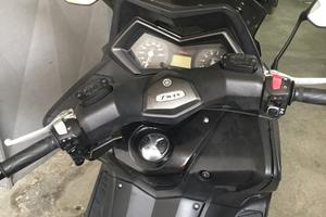 Yamaha T-Max 530 2016