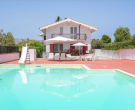 6/11 sett appartamento villa con piscina Noto