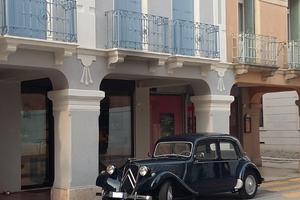 CITROEN Traction Avant - 1955