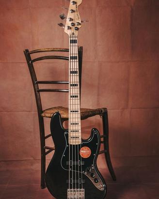 Jazz Bass Attivo 5 Squier Fender EMG
