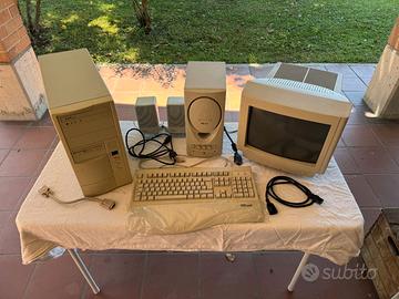 Postazione informatica vintage