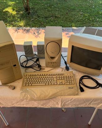 Postazione informatica vintage