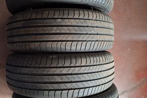 215/65/16 98H Bridgestone estivi nuovi