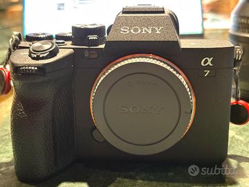 Sony A74 - Sony A7IV