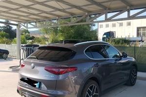 Alfa Romeo Stelvio q4
