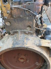 Motore terna cat 428