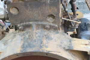 Motore terna cat 428