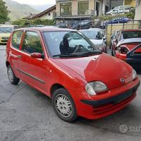 Ricambi carrozzeria Fiat 600 da 1999 colori vari