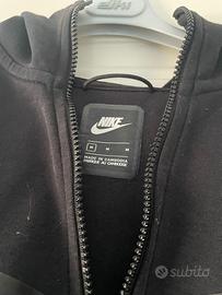 felpa nike tech nera
