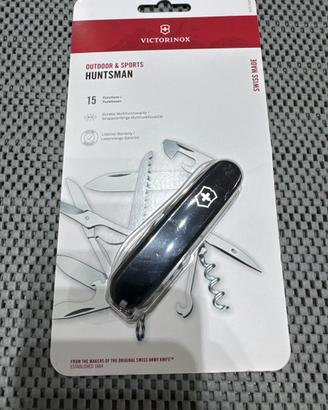 Victorinox Huntsman