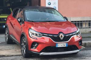 RENAULT Captur TCe 12V 100 CV GPL Intens
