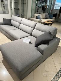 Divano marca Komodo nuovo