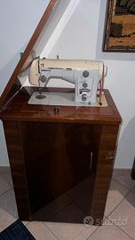 Macchina da cucire