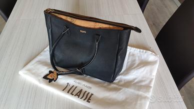 Borsa nera prima classe