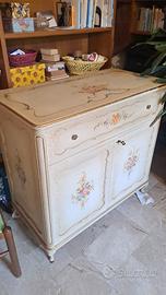 Credenza vintage stile shabby/provenzale