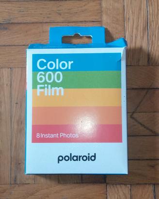Polaroid color 600 film 8 istant photos 