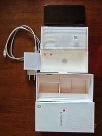 Xiaomi 13 256gb 8gb Ram SnapDragon 8 Gen 2