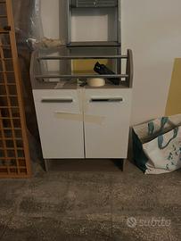 Mobiletto bagno