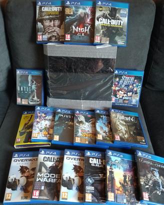 Sony Playstation 4 500gb Nero mai usata + 17 gioch