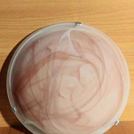 Plafoniera rotonda realizzata in vetro