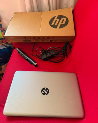 Hp i7 8GB - 1TB 15.6” con scatola e caricabatterie