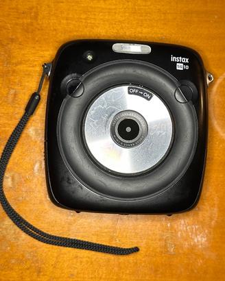 Fujifilm SQ10