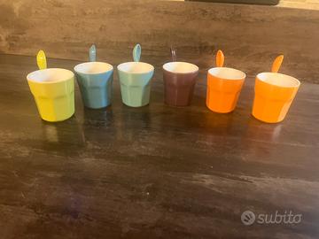 6 tazzine con cucchiaino