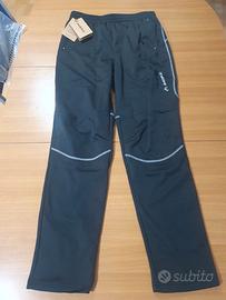 Pantaloni caldissimi