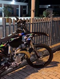 FANTIC XE 125