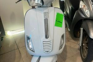 Piaggio Vespa 50 S 4T