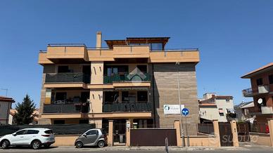 2 LOCALI A MARINO