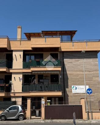 2 LOCALI A MARINO