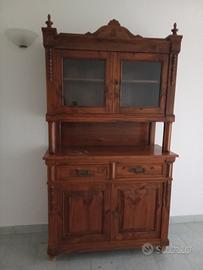 credenza in arte povera