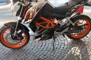 Ktm Duke 390