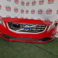 Volvo S60 2010-2013 paraurti anteriore R Design 