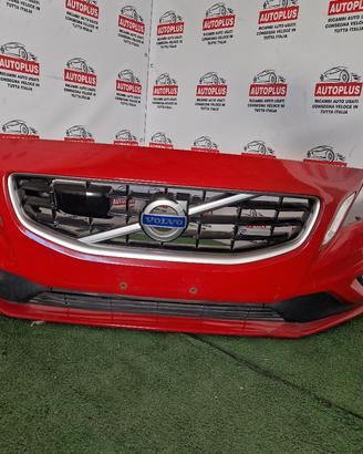 Volvo S60 2010-2013 paraurti anteriore R Design 