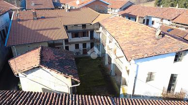 CASA SEMINDIPENDENTE A TORRAZZO