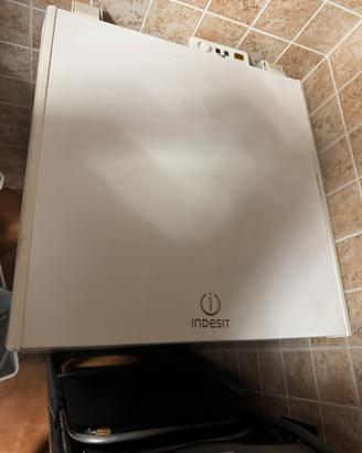 Frigo pozzetto Indesit