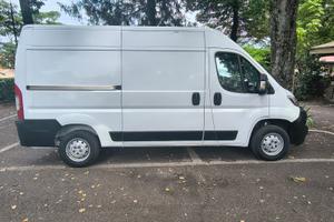 Furgone Boxer 2.2 HDI 140CV H2 L2