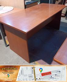 Codice: 268629  SCRIVANIA COLORE CILIEGIO L.160 X